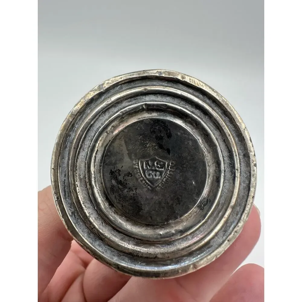 unknown bottom marked